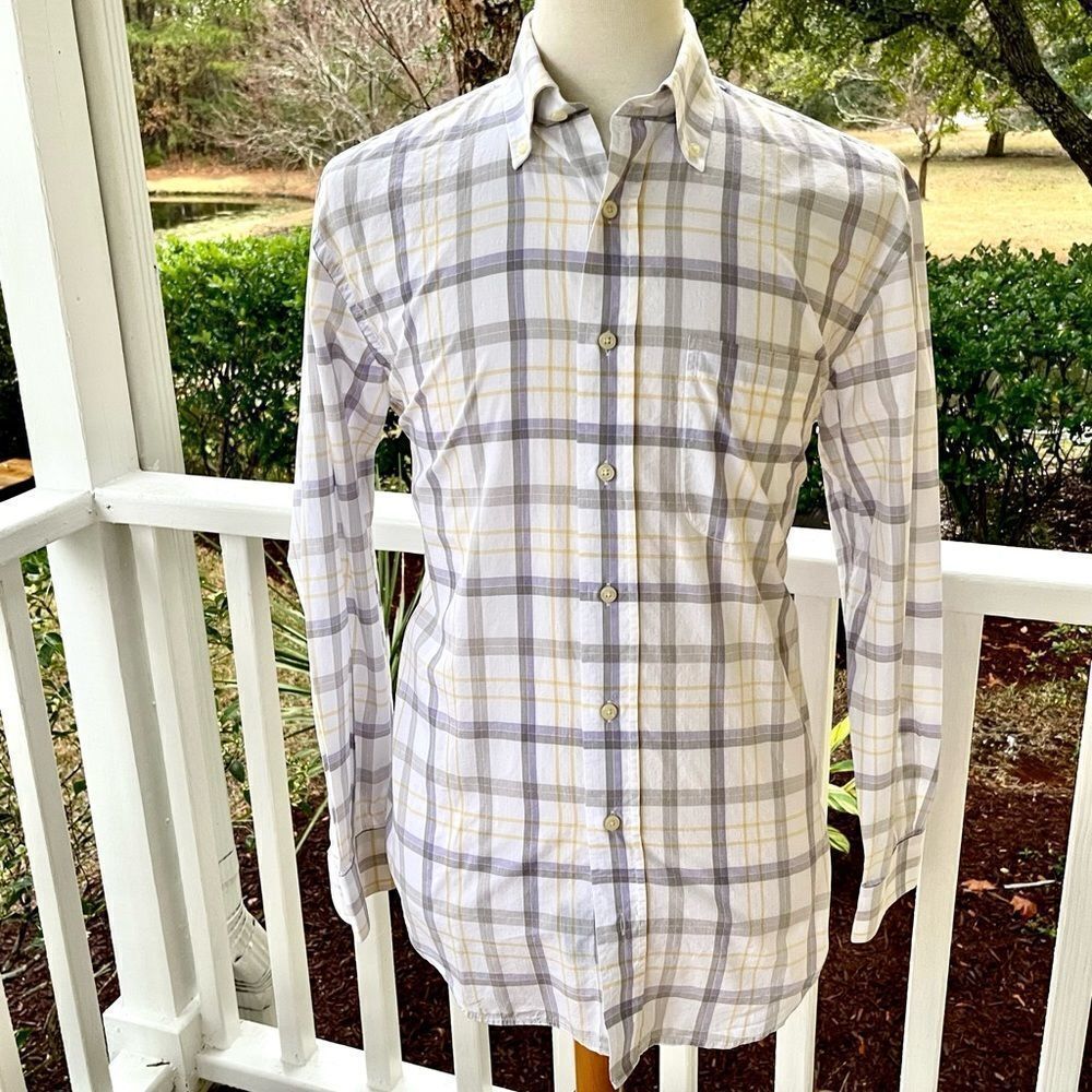 Hickey Freeman Plaid long Sleeve Shirt. Medium.